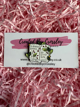 Load image into Gallery viewer, “So many books so little time” Book Pin Badge
