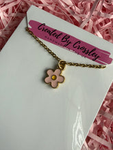 Load image into Gallery viewer, Mini Pink Flower Necklace
