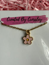 Load image into Gallery viewer, Mini Pink Flower Necklace
