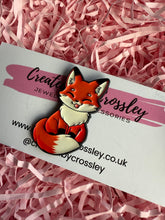 Load image into Gallery viewer, Fox Pin Badge
