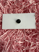 Load image into Gallery viewer, Cool Goose Pin Badge
