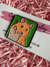 Load image into Gallery viewer, Hamster Pin Badge
