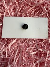 Load image into Gallery viewer, Royal Frog Pin Badge
