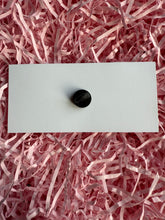 Load image into Gallery viewer, Squid Pin Badge
