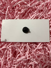 Load image into Gallery viewer, Two Heart Cats Pin Badge
