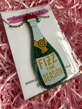 Load image into Gallery viewer, Fizz the Season Charm Necklace
