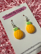 Load image into Gallery viewer, Chunky Pineapple Charm Earrings
