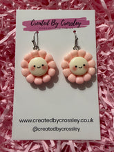 Load image into Gallery viewer, Light Pink Flower Earrings
