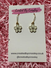 Load image into Gallery viewer, White Flower Charm Earrings
