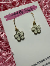 Load image into Gallery viewer, White Flower Charm Earrings
