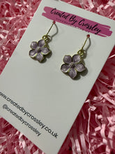 Load image into Gallery viewer, Purple Flower Charm Earrings

