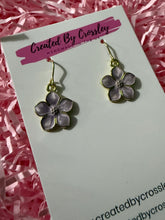 Load image into Gallery viewer, Purple Flower Charm Earrings

