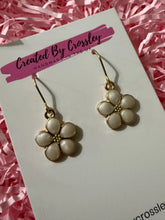 Load image into Gallery viewer, Shiny White Flower Charm Earrings
