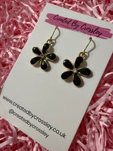 Load image into Gallery viewer, Black Gem Flower Charm Earrings
