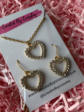 Load image into Gallery viewer, Gem heart charm jewellery set
