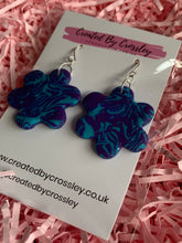 Load image into Gallery viewer, Purple Blue Flower Clay Earrings
