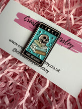 Load image into Gallery viewer, “The Reader” Tarot Card Pin Badge
