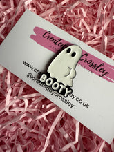 Load image into Gallery viewer, Booty Ghost Pin Badge
