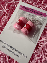 Load image into Gallery viewer, Pink Yarn Wool Clip On Earrings
