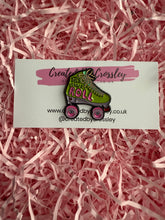 Load image into Gallery viewer, “This is how I roll” Rollerskate Pin Badge
