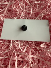 Load image into Gallery viewer, Bit of a mess but doing my best Pin Badge
