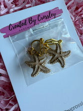 Load image into Gallery viewer, Starfish Clip On Earrings
