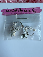 Load image into Gallery viewer, Silver Star Clip On Earrings
