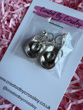 Load image into Gallery viewer, Cowboy Hat Clip On Earrings
