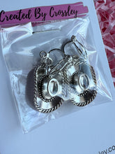 Load image into Gallery viewer, Cowboy Hat Clip On Earrings
