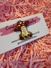 Load image into Gallery viewer, Mushroom Ghost Pin Badge
