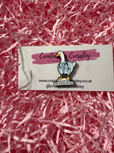 Load image into Gallery viewer, “Trust me I’m a ducktor” Duck Pin Badge
