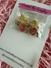 Load image into Gallery viewer, Pink Treble Clef Clip On Earrings
