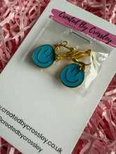 Load image into Gallery viewer, Blue Happy Face Clip On Earrings
