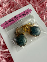 Load image into Gallery viewer, Blue Shell Clip On Earrings
