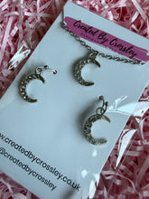 Load image into Gallery viewer, Gem Moon Jewellery Set
