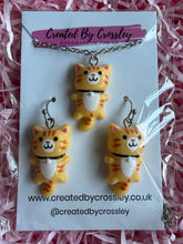 Load image into Gallery viewer, Orange Cat Jewellery Set
