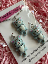 Load image into Gallery viewer, Blue Cat Jewellery Set
