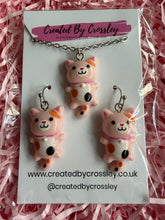 Load image into Gallery viewer, Pink Cat Jewellery Set
