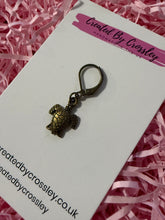 Load image into Gallery viewer, Turtle Charm Stitch Marker
