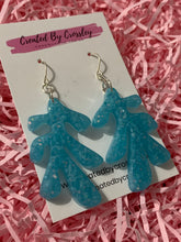 Load image into Gallery viewer, Blue Sparkle Resin Earrings
