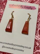 Load image into Gallery viewer, Bronze Red Dangle Resin Earrings
