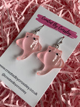 Load image into Gallery viewer, Pink Sting Ray Charm Earrings

