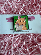 Load image into Gallery viewer, Hamster Pin Badge
