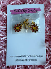 Load image into Gallery viewer, Flower Clip On Earrings
