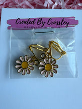 Load image into Gallery viewer, Flower Clip On Earrings
