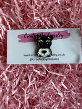 Load image into Gallery viewer, Dog pin badge
