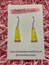 Load image into Gallery viewer, Yellow Glitter Dangle Resin Earrings
