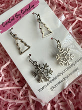 Load image into Gallery viewer, Snow Tree Earring Duo

