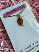 Load image into Gallery viewer, Leaf Charm Necklace

