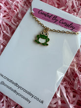 Load image into Gallery viewer, Green Frog Charm Necklace
